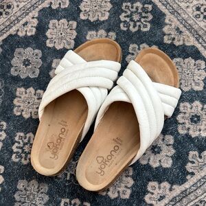 Yokono made in Spain White Quilted Slide Sandals for Women